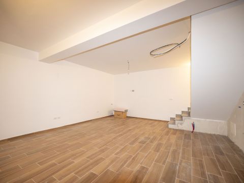 Via Giuseppe Di Mario - Furnari