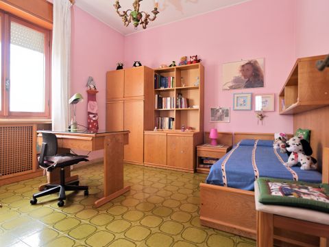 Via Antonio Gramsci, 27 - Aprilia