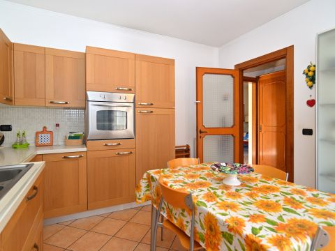 Via Antonio Gramsci, 27 - Aprilia