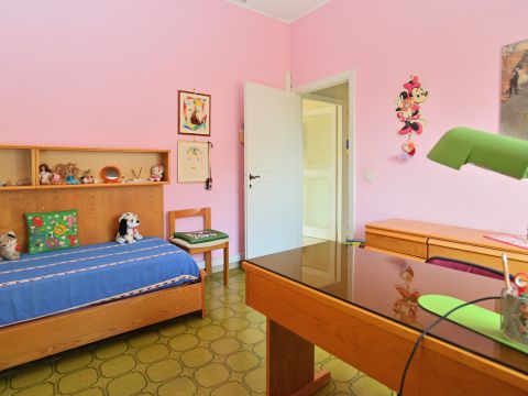 Via Antonio Gramsci, 27 - Aprilia