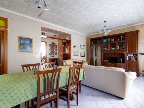 Via Angitola, 56 - Catanzaro