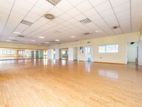 Viale Finlandia, 1 - Ponte San Nicolò