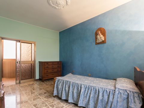 Via Enrico Frizzoni, 7 - Treviolo