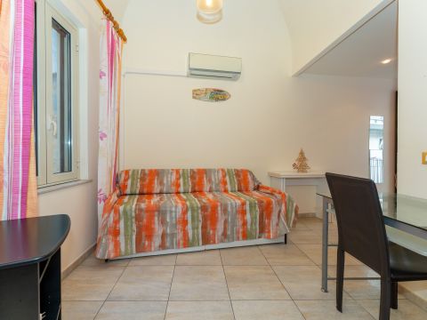 Via Gabriello Carnazza, 13 - Catania