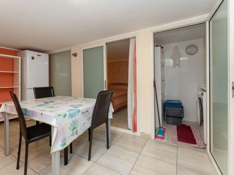 Via Gabriello Carnazza, 13 - Catania