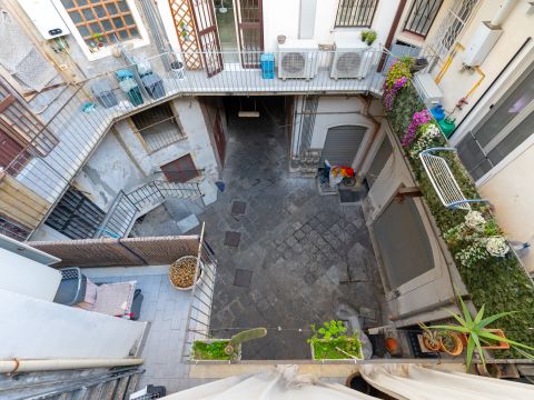 Via Gabriello Carnazza, 13 - Catania