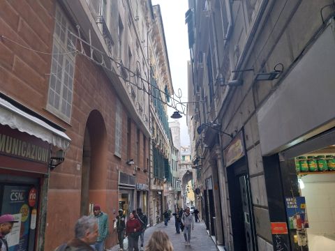 Via del Campo, 10 - Genova
