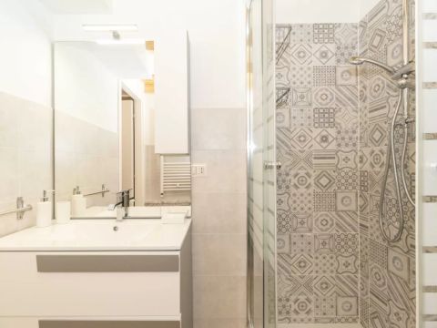 Via Pietro Baiardi, 5 - Torino