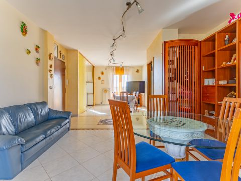 Via Riccardo Lombardi, 8 - Grumo Appula