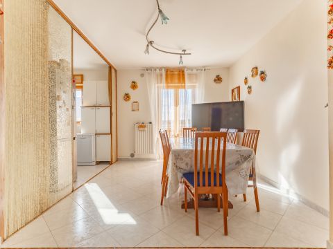 Via Riccardo Lombardi, 8 - Grumo Appula