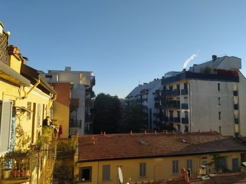 Via Coluccio Salutati, 17 - Milano