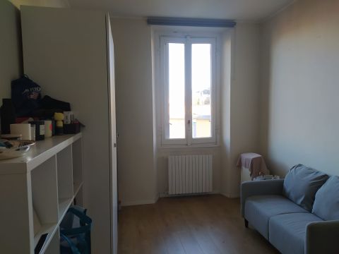 Via Coluccio Salutati, 17 - Milano