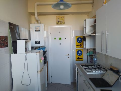 Via Coluccio Salutati, 17 - Milano