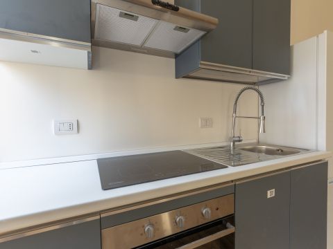 Via Pietro Colletta, 30 - Milano