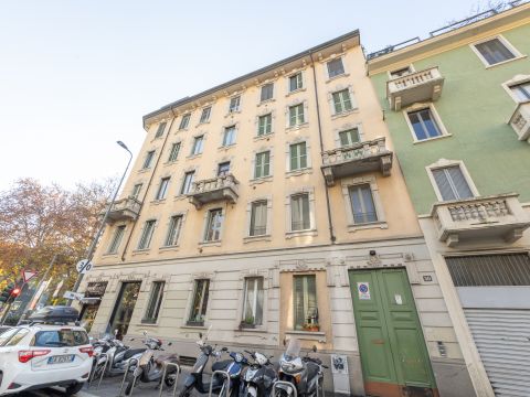 Via Pietro Colletta, 30 - Milano