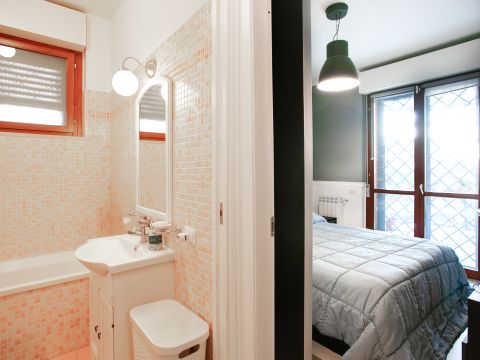 Via Alberto Fredda, 25 - Roma