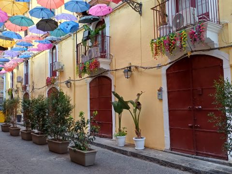 Via Gisira, 54 - Catania