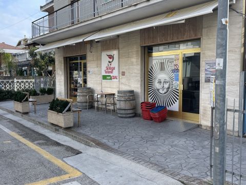 Via Trieste, 37 - Alba Adriatica