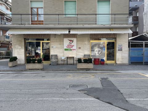 Via Trieste, 37 - Alba Adriatica