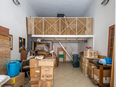 Via Francesco Netti, 11 - Bari