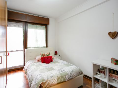 Viale Attilio Bertolucci, 105 - Roma