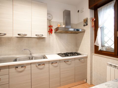 Viale Attilio Bertolucci, 105 - Roma