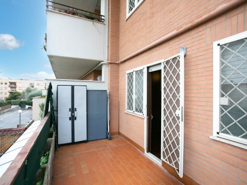 Viale Attilio Bertolucci, 105 - Roma