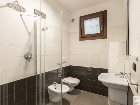 Via Papa Giovanni XXIII, 41 - Mozzo