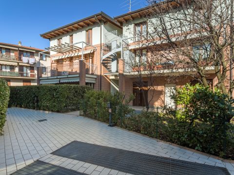 Via Papa Giovanni XXIII, 41 - Mozzo