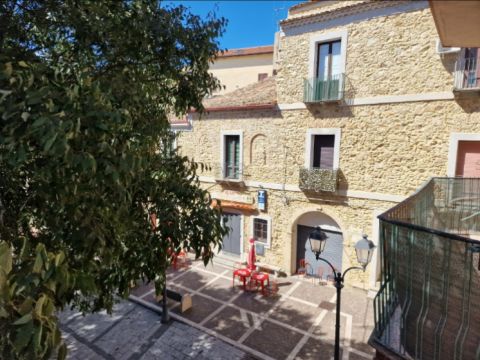 Piazza Francesco Fragale - Andali