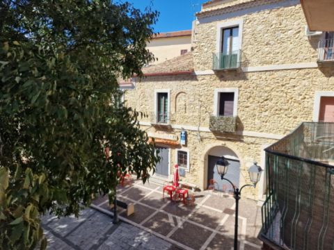 Piazza Francesco Fragale - Andali