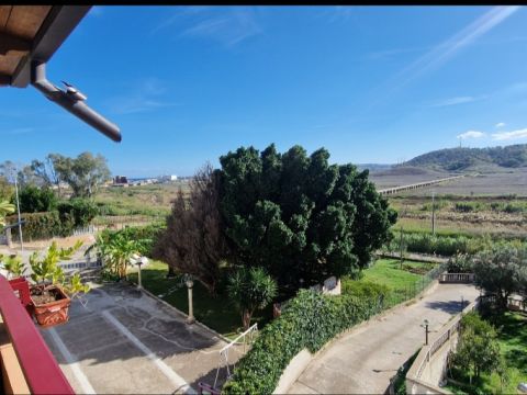 Via degli Oleandri, 2 - Crotone