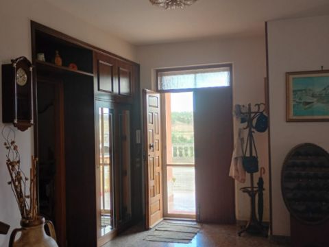 Via degli Oleandri, 2 - Crotone