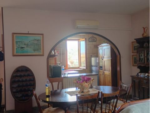 Via degli Oleandri, 2 - Crotone