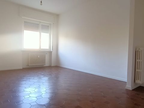 Viale Martiri della Libertà, 34 - Mede