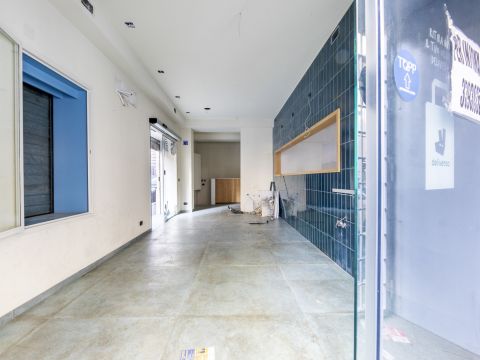 Via Luciano Manara - Roma