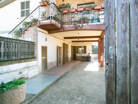 Via Palermo, 8 - Fiano Romano