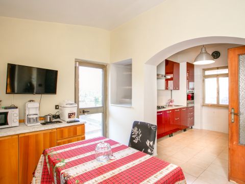 Via Palermo, 8 - Fiano Romano