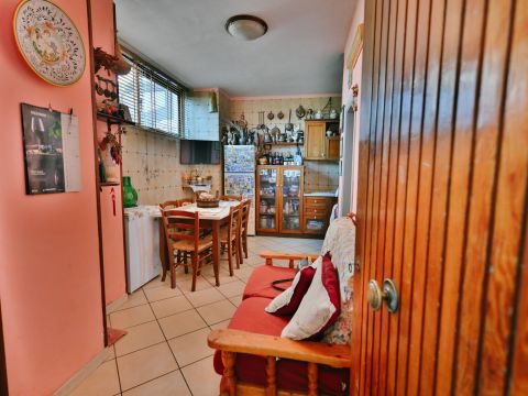 Salita Scanzano, 10 - Castellammare Di Stabia