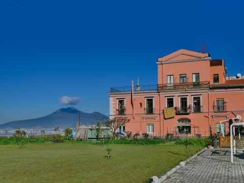 Salita Scanzano, 10 - Castellammare Di Stabia