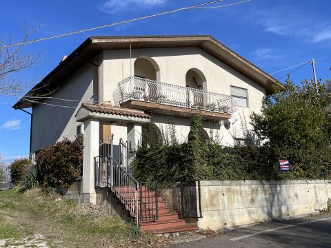 Contrada Feudo da Sole, 23 - Basciano