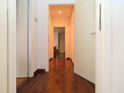 Via Antonio Serra, 122 - Roma