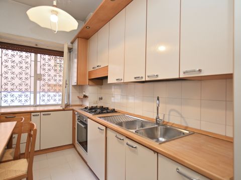 Via Antonio Serra, 122 - Roma