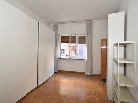 Via Antonio Serra, 122 - Roma