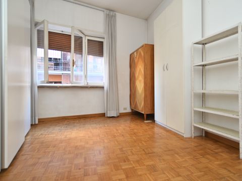 Via Antonio Serra, 122 - Roma