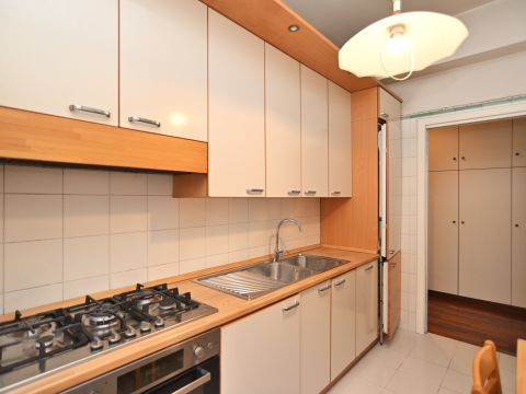 Via Antonio Serra, 122 - Roma