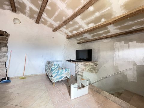 Via Alvaro de Mendoza, 5 - Sant'omero