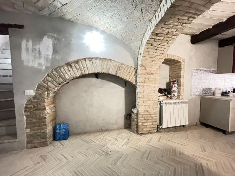 Via Alvaro de Mendoza, 5 - Sant'omero