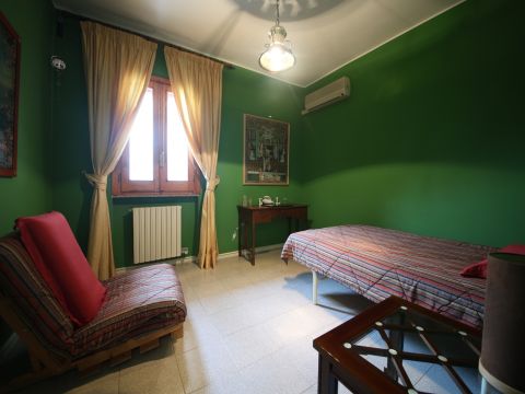 Via Evangelista Torricelli, 5 - Copertino