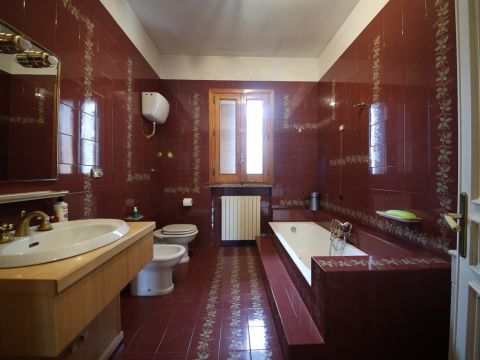 Via Evangelista Torricelli, 5 - Copertino